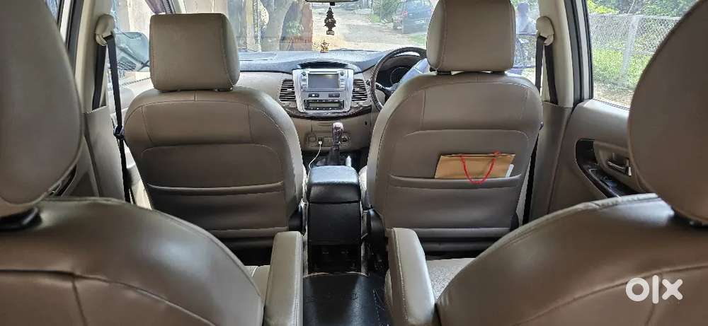 Toyota Innova Z 2015 Diesel Well Maintained