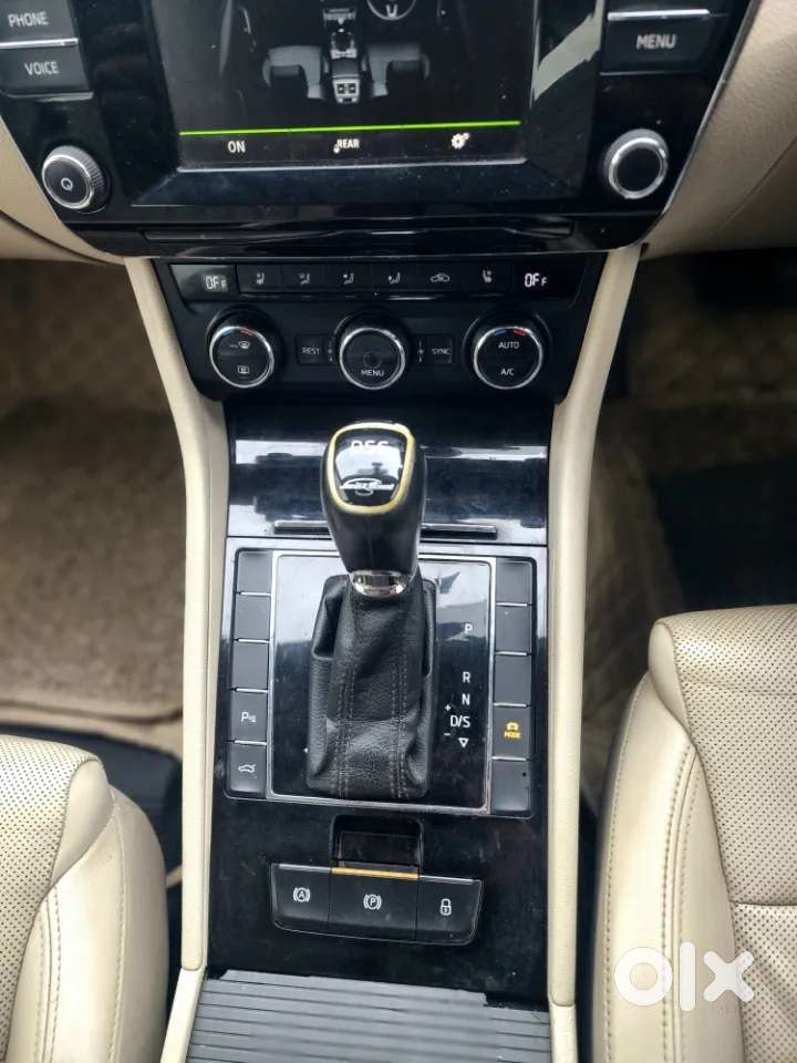 Skoda Superb Lk 2.0 Tdi At, 2016, Diesel