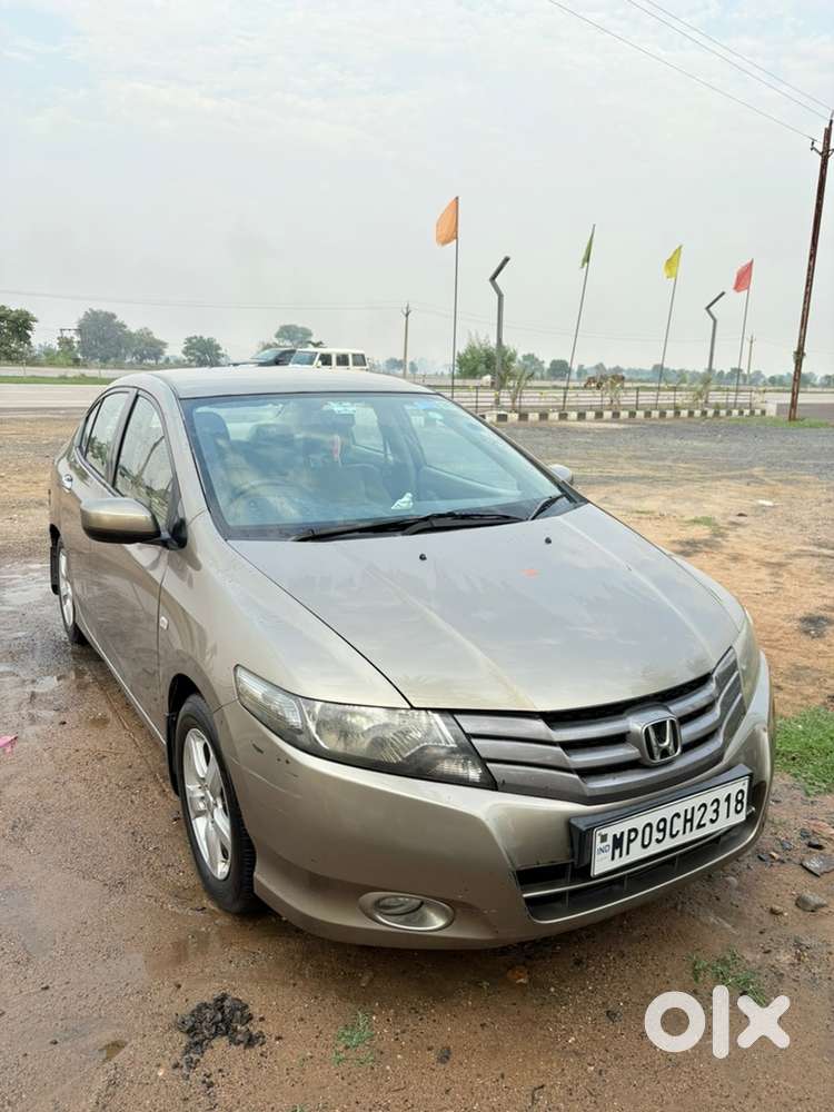 Honda City 2011 Petrol & Cng Well Maintained