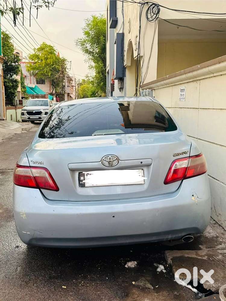 Toyota Camry 2006 Petrol Well Maintained