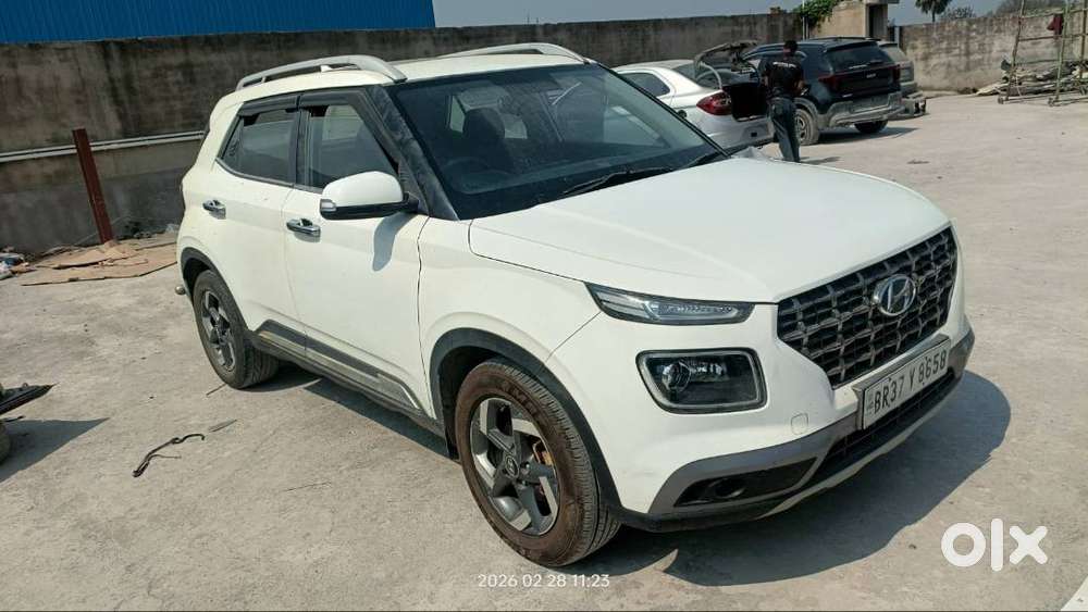 Venue Sx(o) Top Model