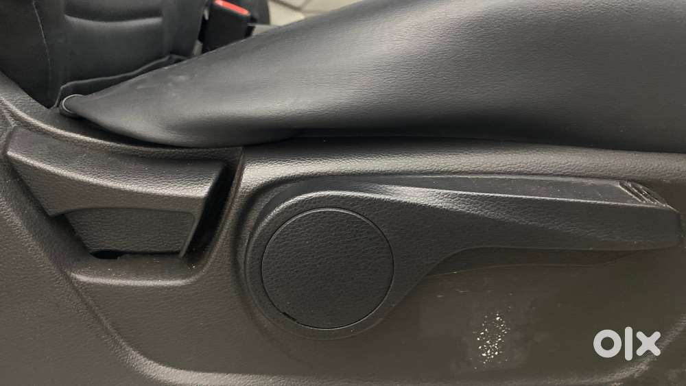 Mahindra Xuv 3xo Ax5l 1.2 Petrol At, 2024, Petrol