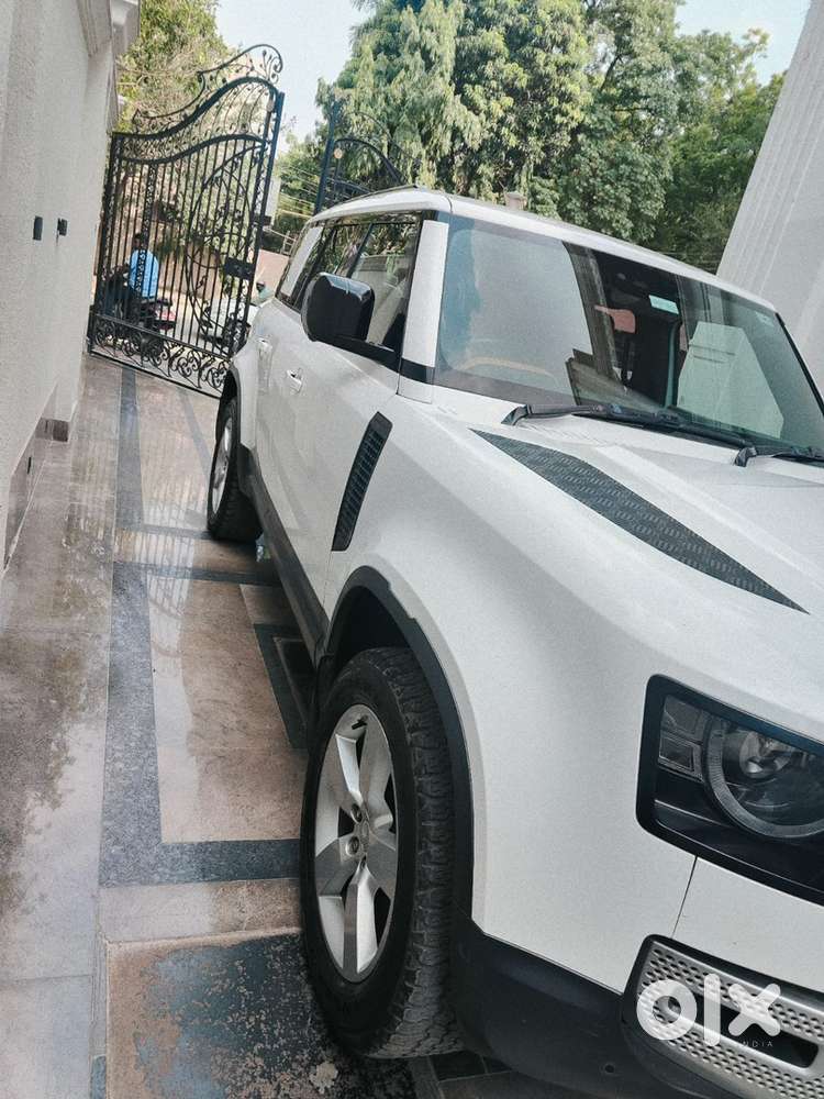 Land Rover Defender 2023 Year
