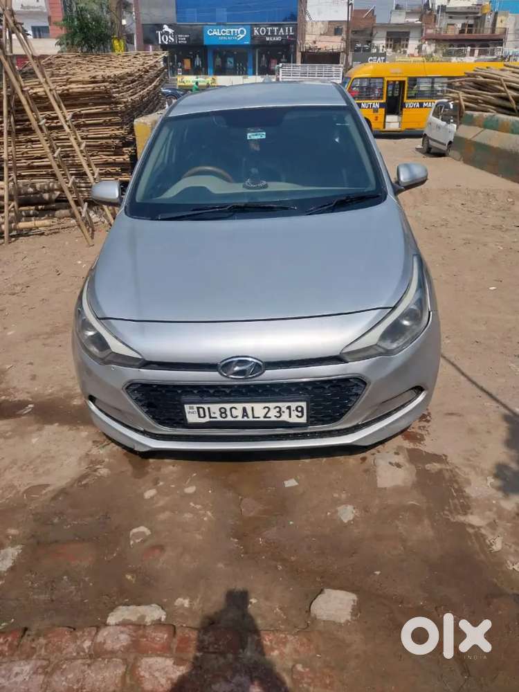 Hyundai I20 2015 Cng & Hybrids 75800 Km Driven