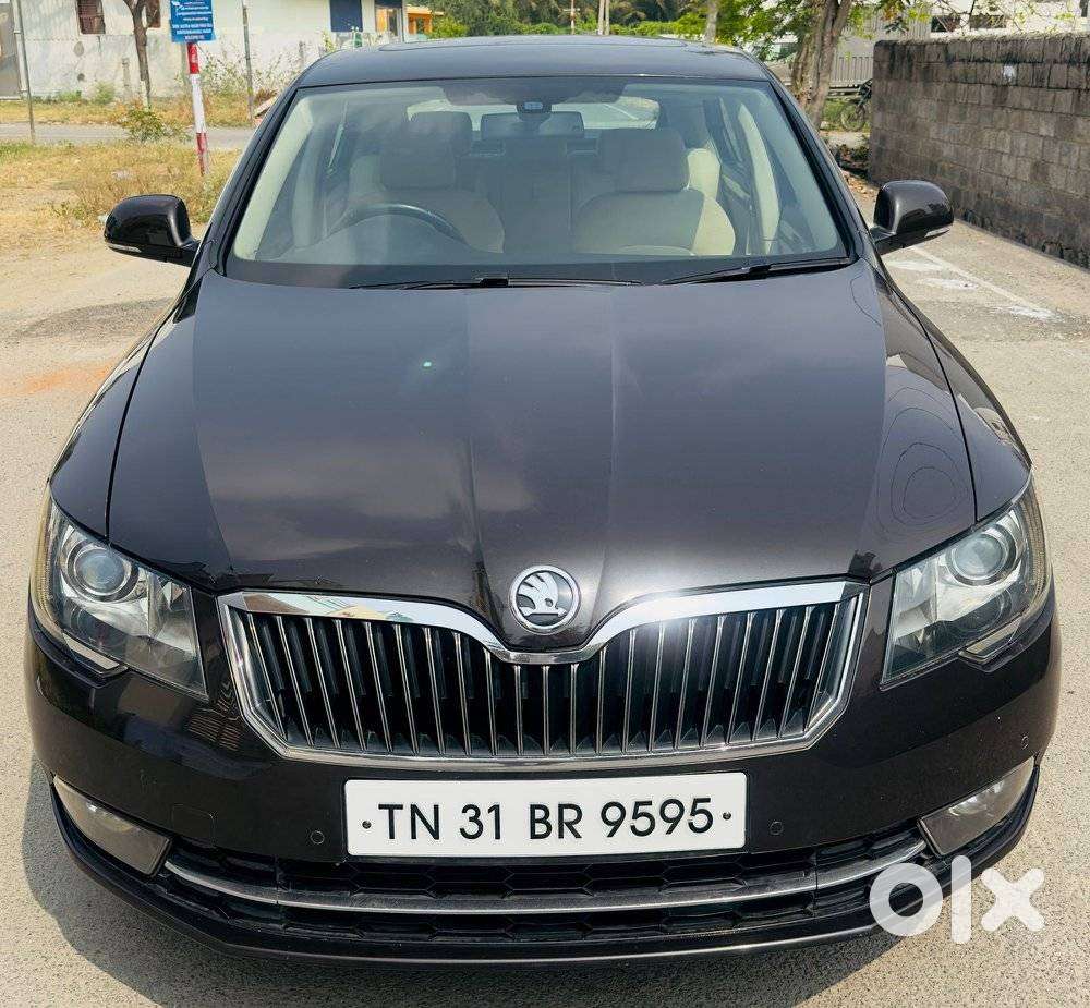 Skoda Superb 2.5 Elegance Tdi At, 2015, Diesel