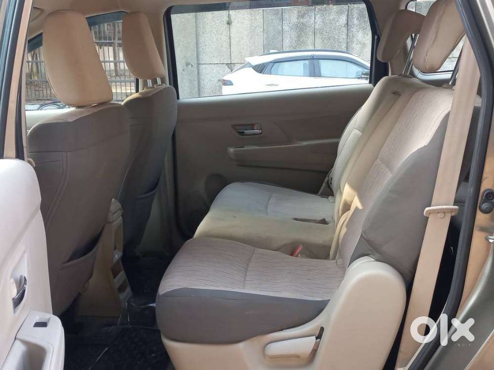 Maruti Suzuki Ertiga Zxi (o) Cng [2022-2023], 2022, Cng & Hybrids