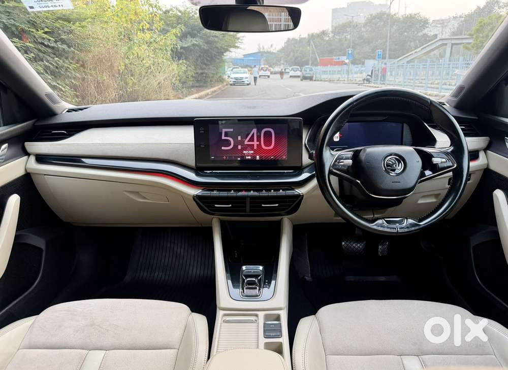 Skoda Octavia 2.0 Style Tsi At, 2022, Petrol