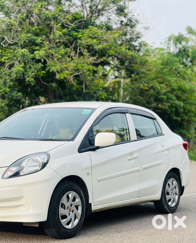 Honda Amaze Ex I-vtech, 2016, Cng & Hybrids