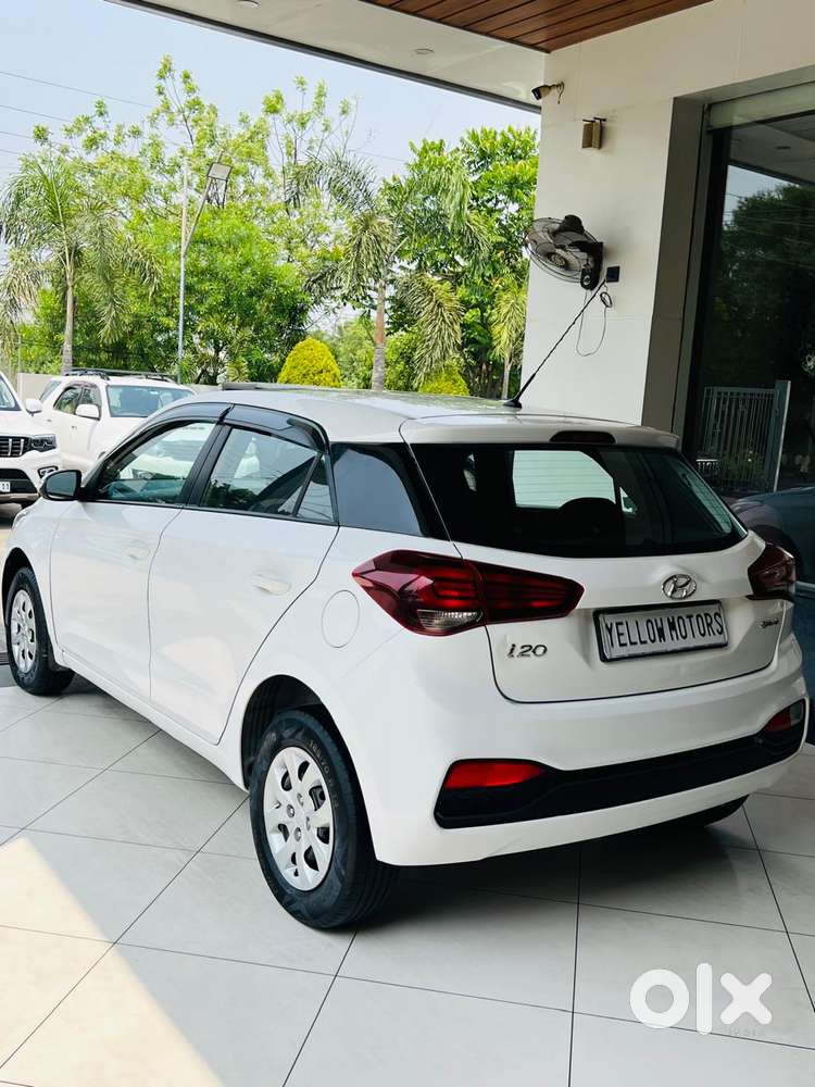 Hyundai Elite I20 [ ] 1.4 Sportz Crdi, 2018, Diesel