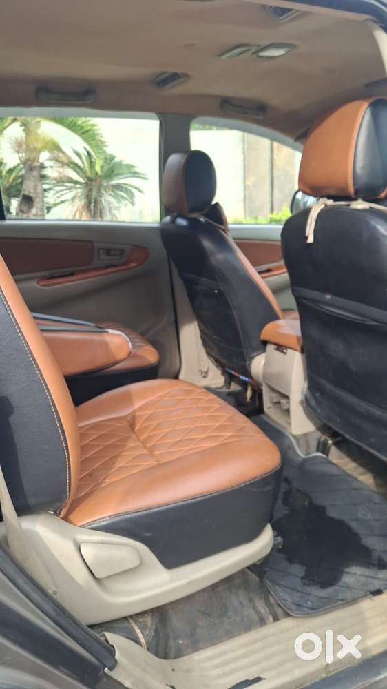 Toyota Innova 2.5 G (diesel) 7 Seater Bs Iv, 2009, Diesel
