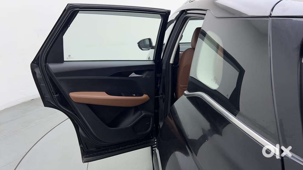 Mg Hector Plus 1.5 Sharp Dct, 2021, Petrol