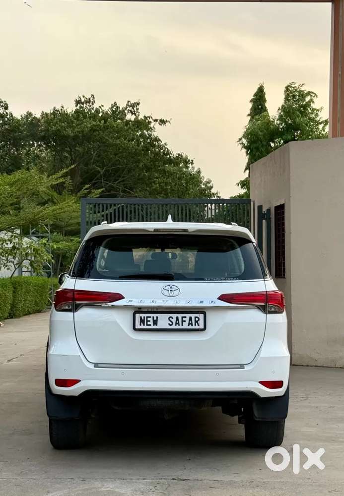 Toyota Fortuner 4x2 At 2.8 Diesel, 2019, Diesel