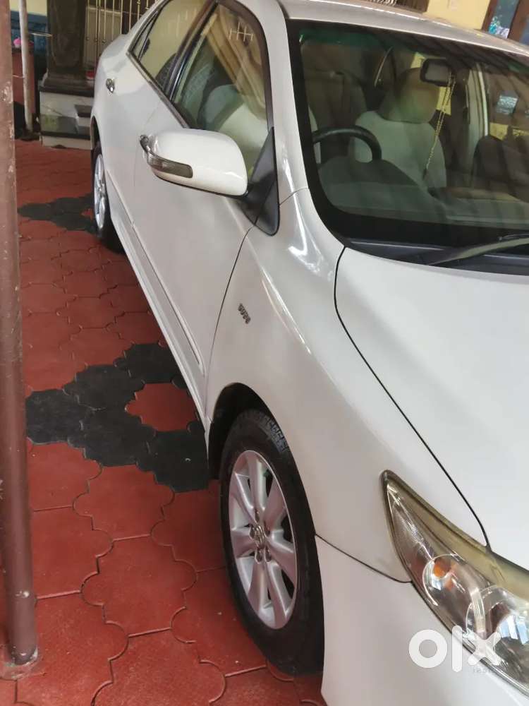 Toyota Corolla Altis 1.8g 2010
