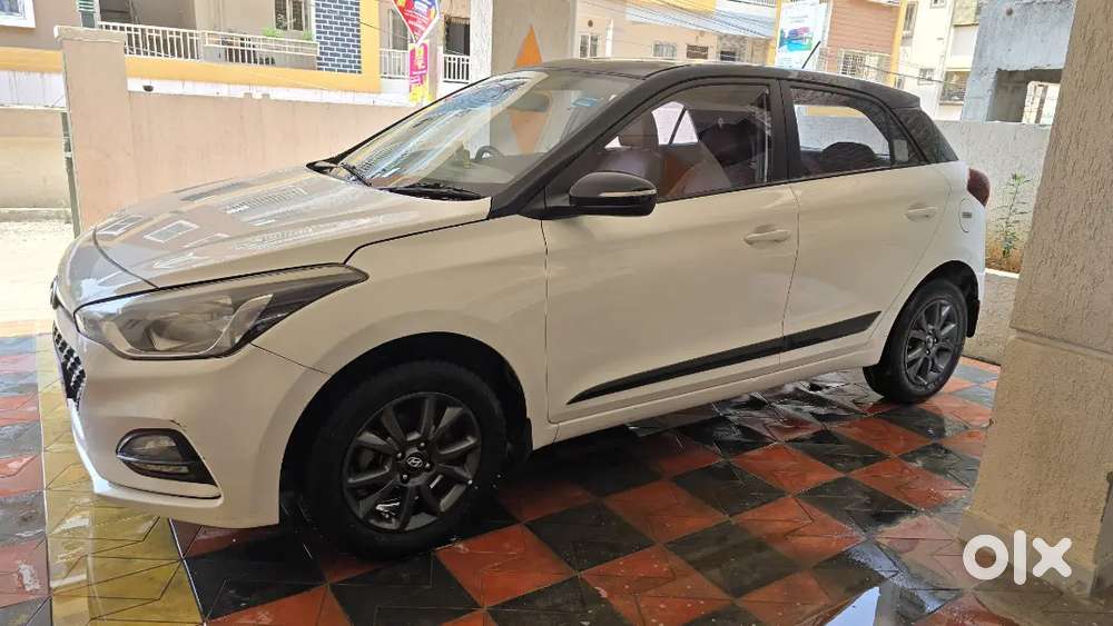 2018 Hyundai Elite I20 Cvt Automatic. Strictly No Spinny, Cars24