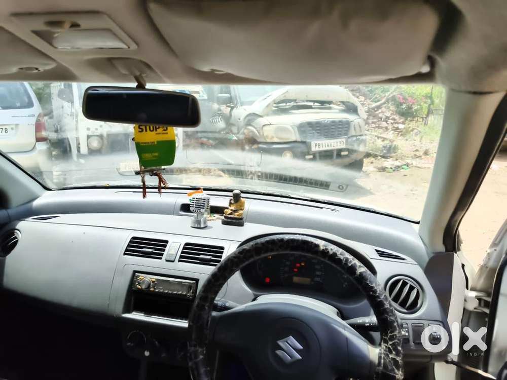 Maruti Suzuki Swift 2011