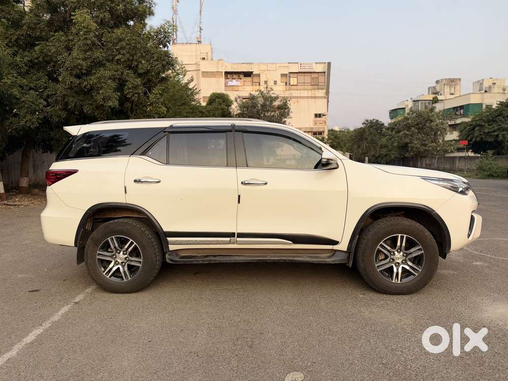 Toyota Fortuner 4x2 At 2.8 Diesel, 2018, Diesel