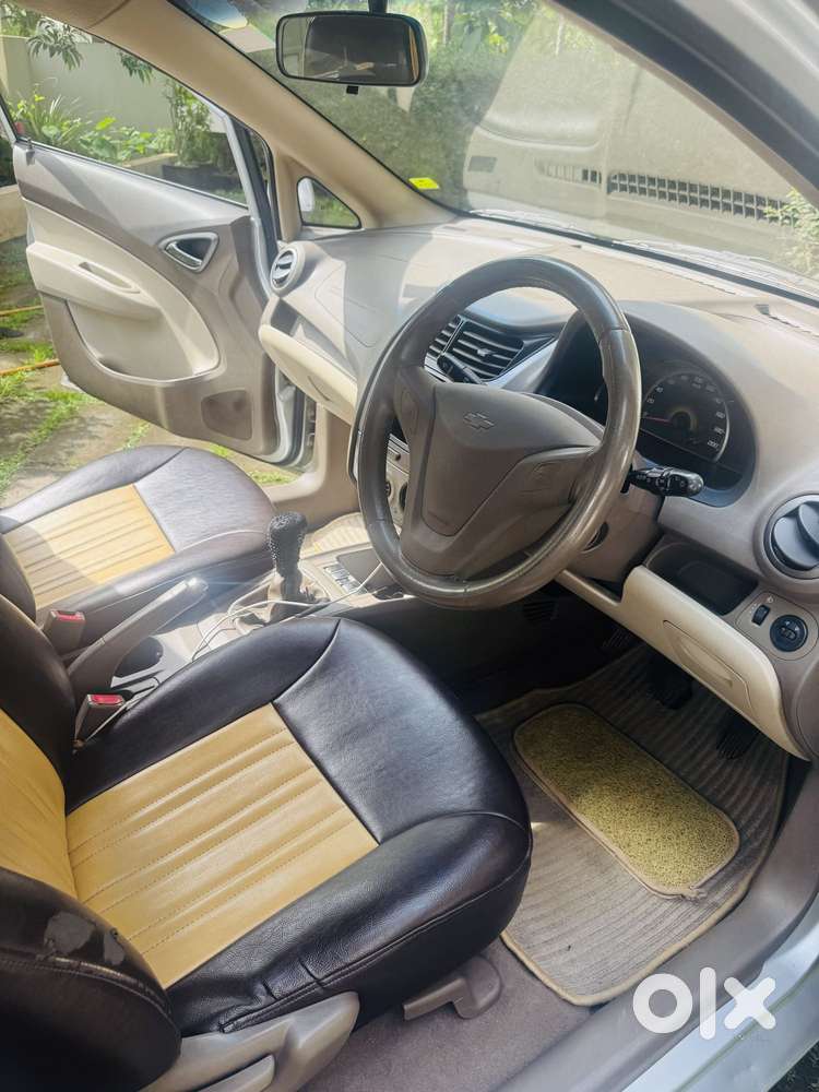 Chevrolet Sail Lt Abs, 2013, Petrol