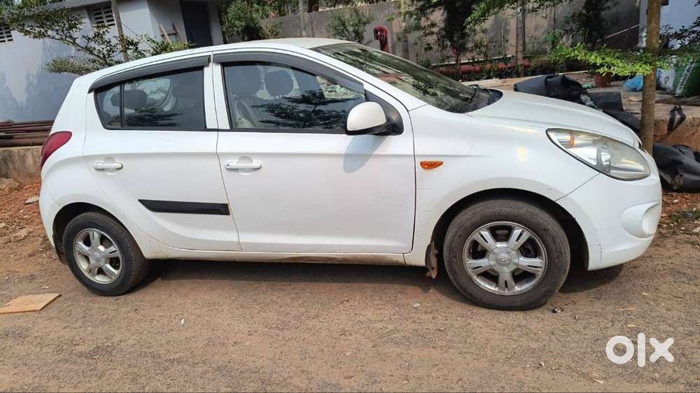 Hyundai I20 2009 Petrol 105000 Km Driven