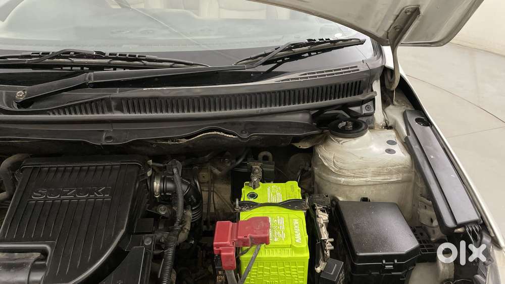 Maruti Suzuki Ciaz 2014-2017 At Zxi, 2016, Petrol