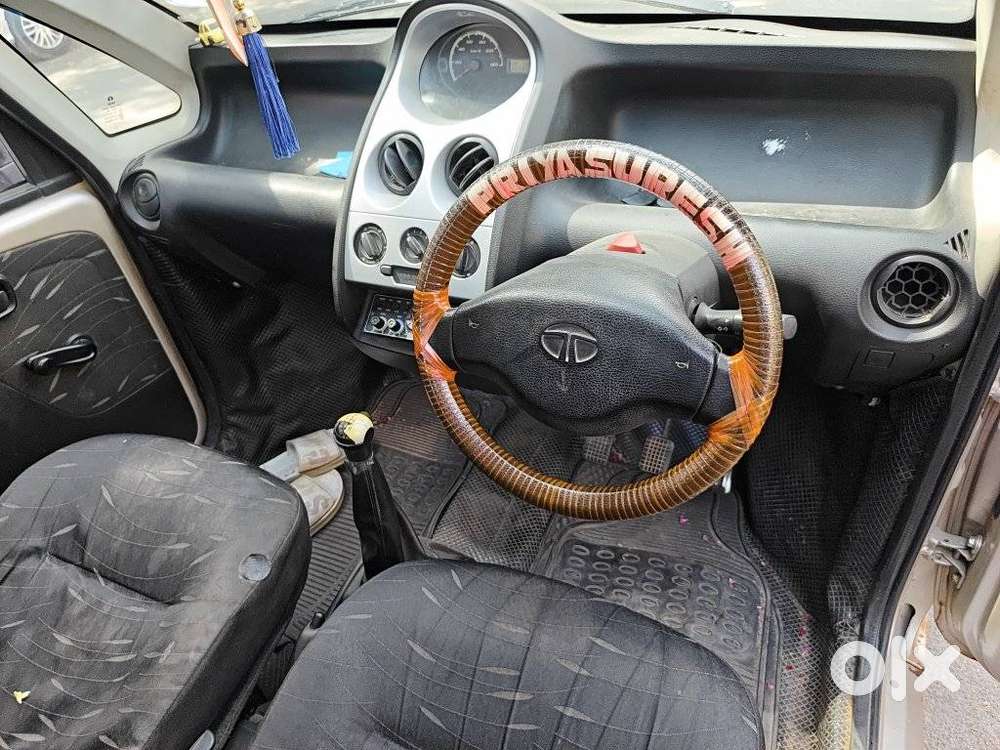 Tata Nano Xe, 2012