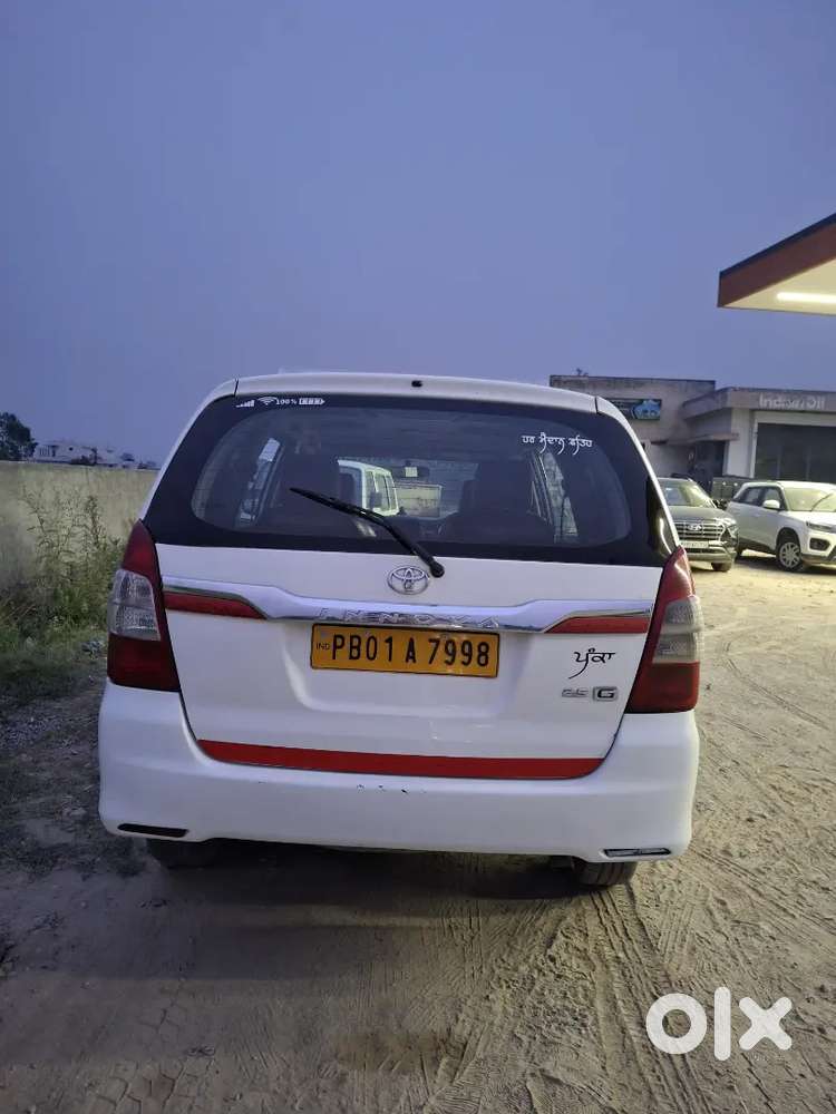 Toyota Innova 2015 Diesel 114000 Km Driven