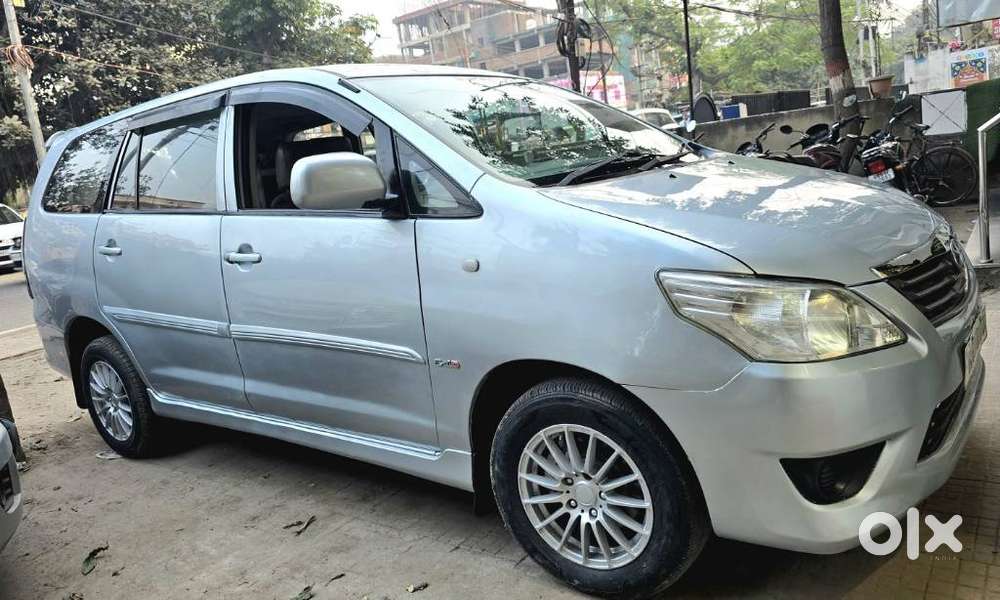 Toyota Innova 2012-2013 2.5 Vx (diesel) 8 Seater Bs Iv, 2013, Diesel