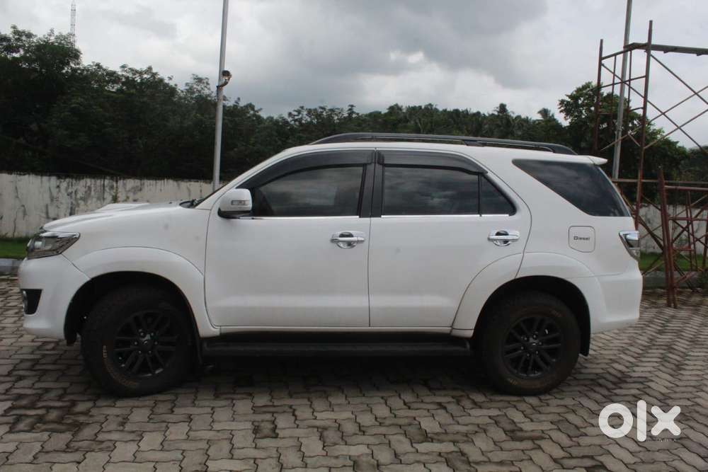 Toyota Fortuner 3.0 4x4 Manual, 2014, Diesel