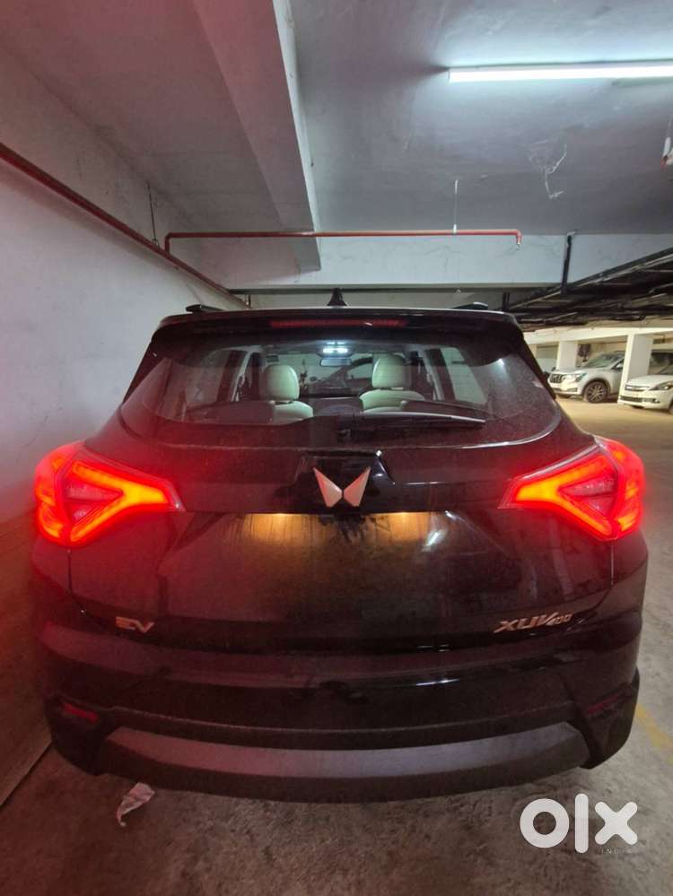 Mahindra Xuv400 2024 Electric With Company Charger In Good Condition