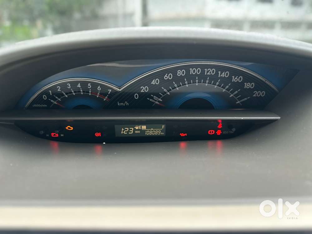 Toyota Etios Liva 2015