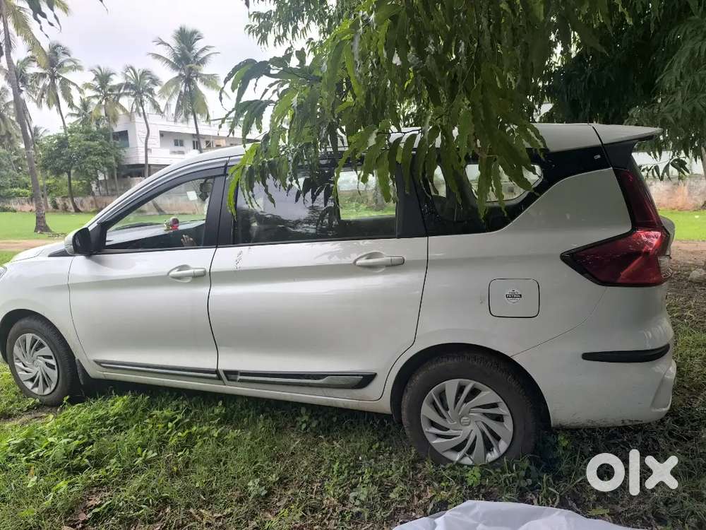 Maruti Suzuki Ertiga Vxi 2026