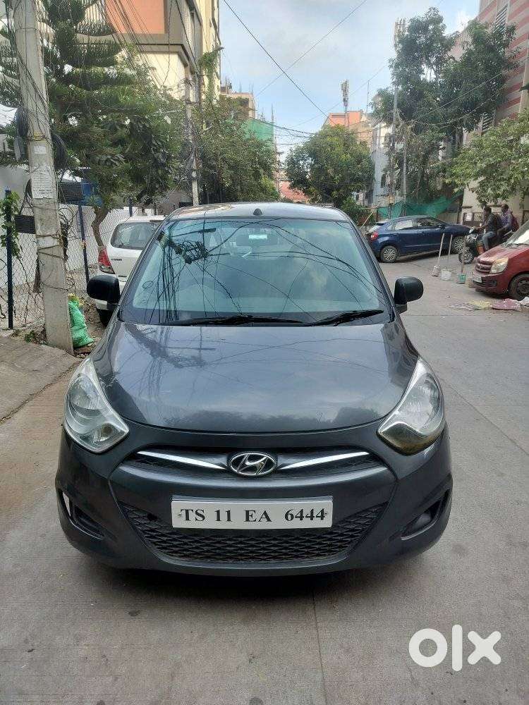Hyundai I10 Sportz, 2014, Petrol