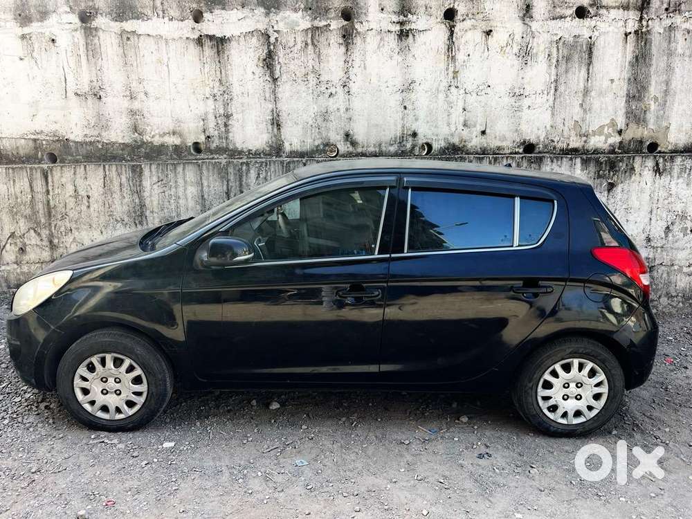 Hyundai I20 2010 Petrol Cng 106500 Km Driven