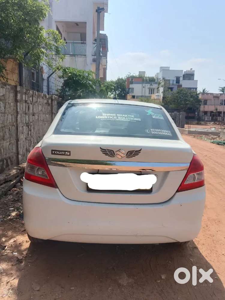 Maruti Suzuki Dzire 2023 Cng & Hybrids 81000 Km Driven