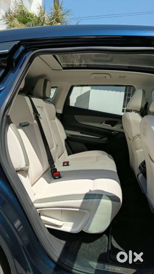 Mahindra Xev 9e Pack Three (top Model), 2025, Electric