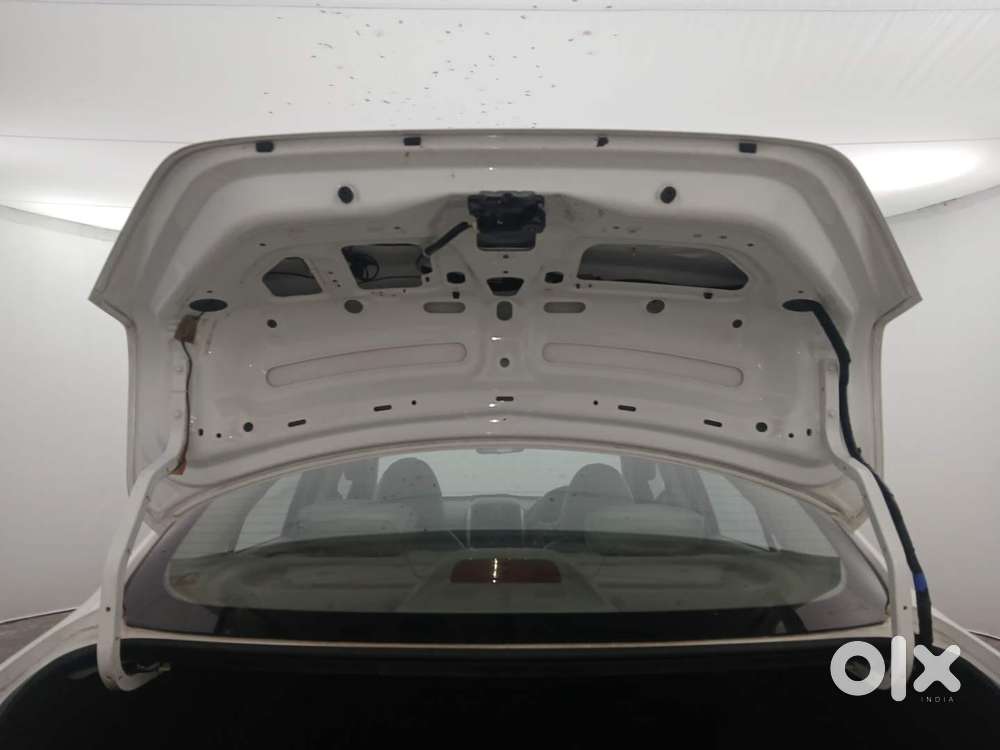 Nissan Sunny Xv, 2014, Petrol