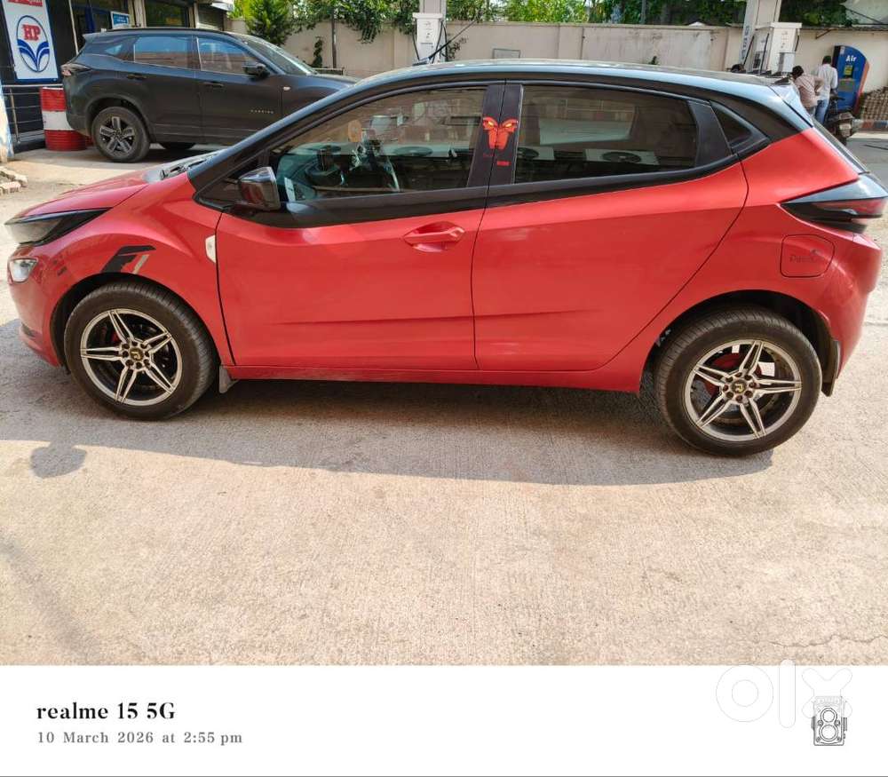 Tata Altroz Xt Petrol  Feb 2021  47,500 Km  Excellent Condition