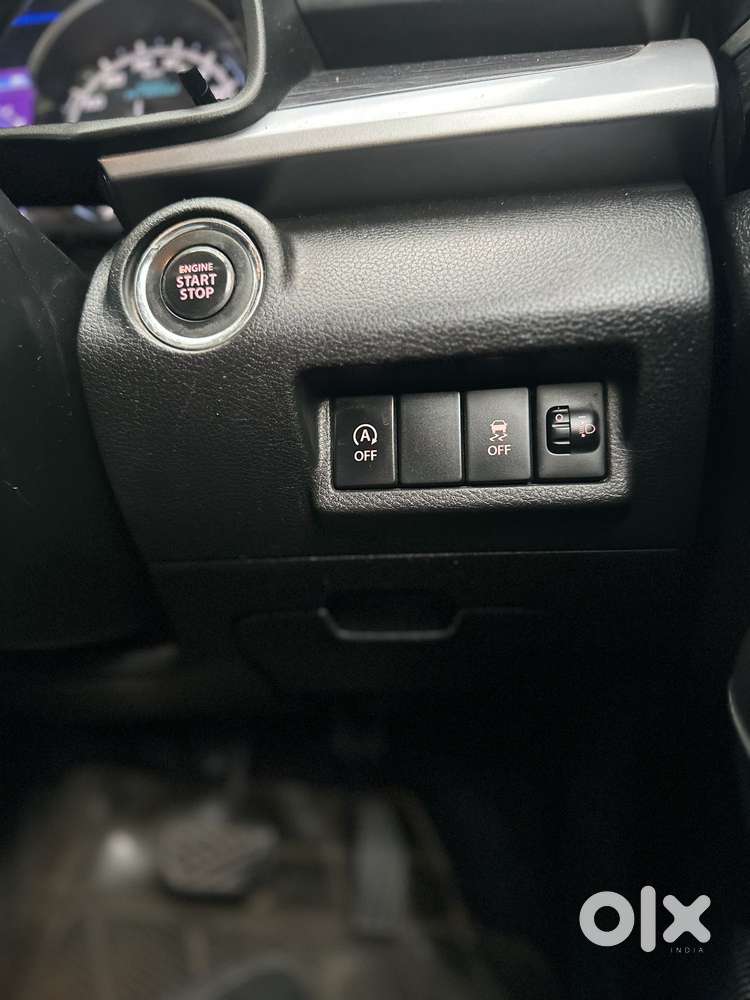 Maruti Suzuki Xl6 1.5 Alpha Plus At Dual Tone, 2019, Petrol
