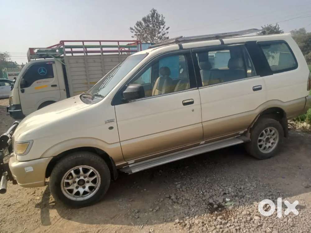 Chevrolet Tavera 2010 Diesel 100000 Km Driven
