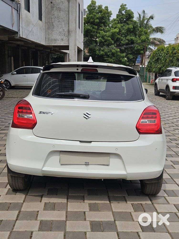 Maruti Suzuki Swift Vvt Zxi, 2023, Petrol