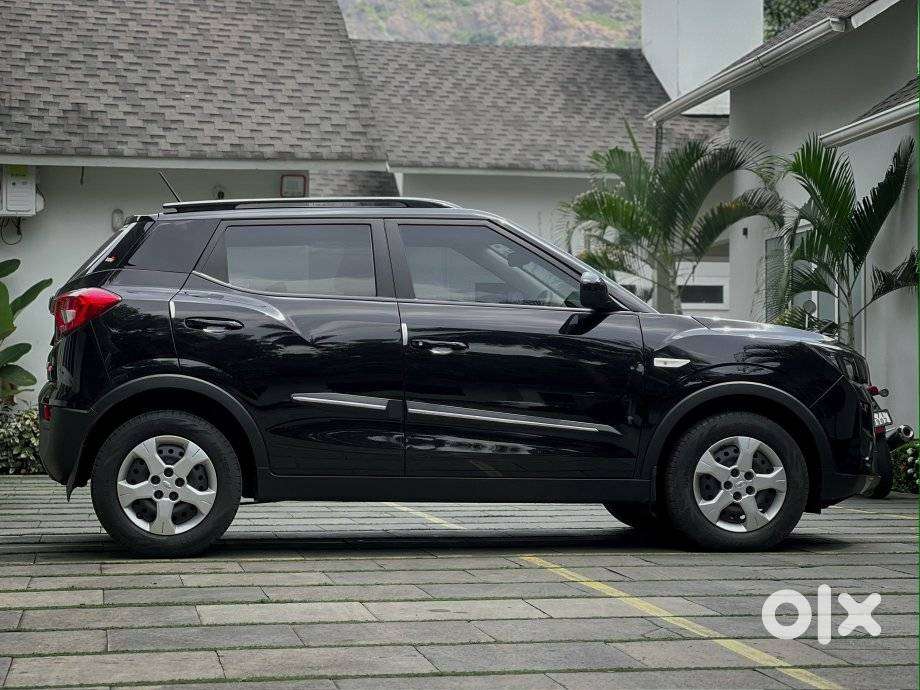 Mahindra Xuv300 W6, 2022, Petrol