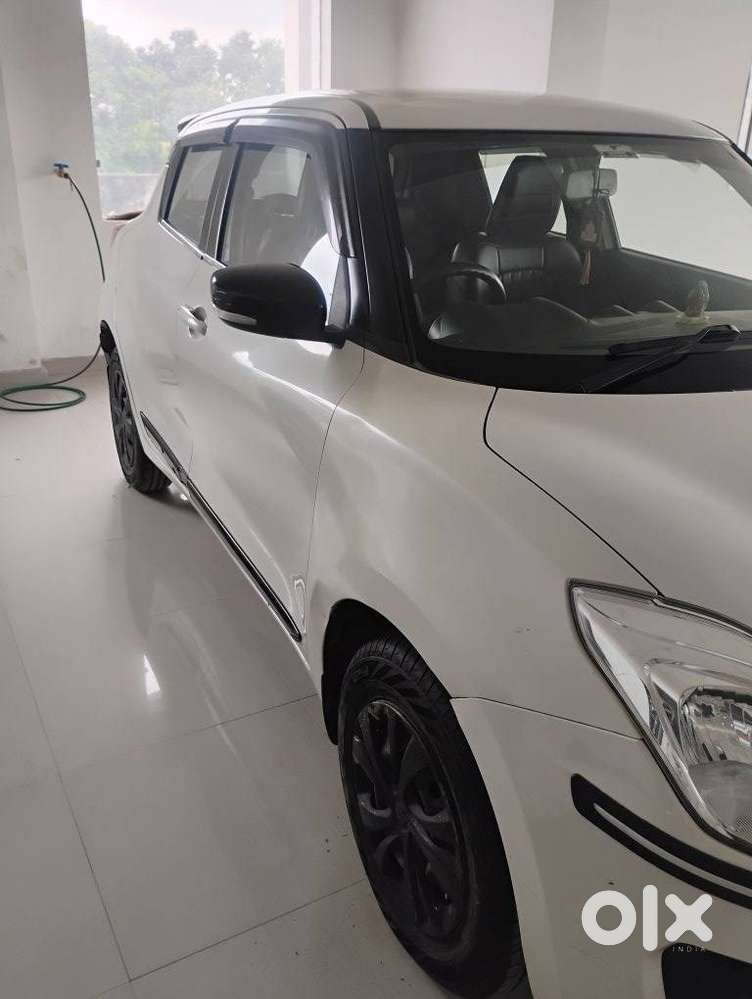 Maruti Suzuki Swift Vvt Vxi, 2021, Petrol