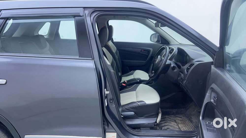 Maruti Suzuki Vitara Brezza 1.5 Vxi At, 2021, Petrol