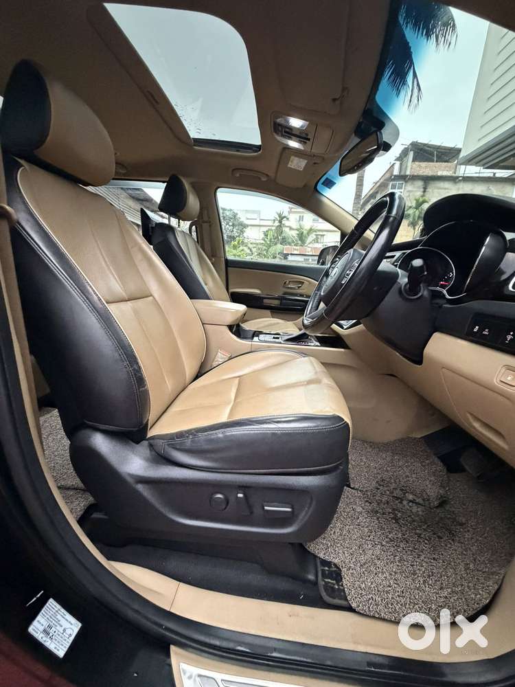 Kia Carnival Limousine Plus 7 Str, 2021, Diesel