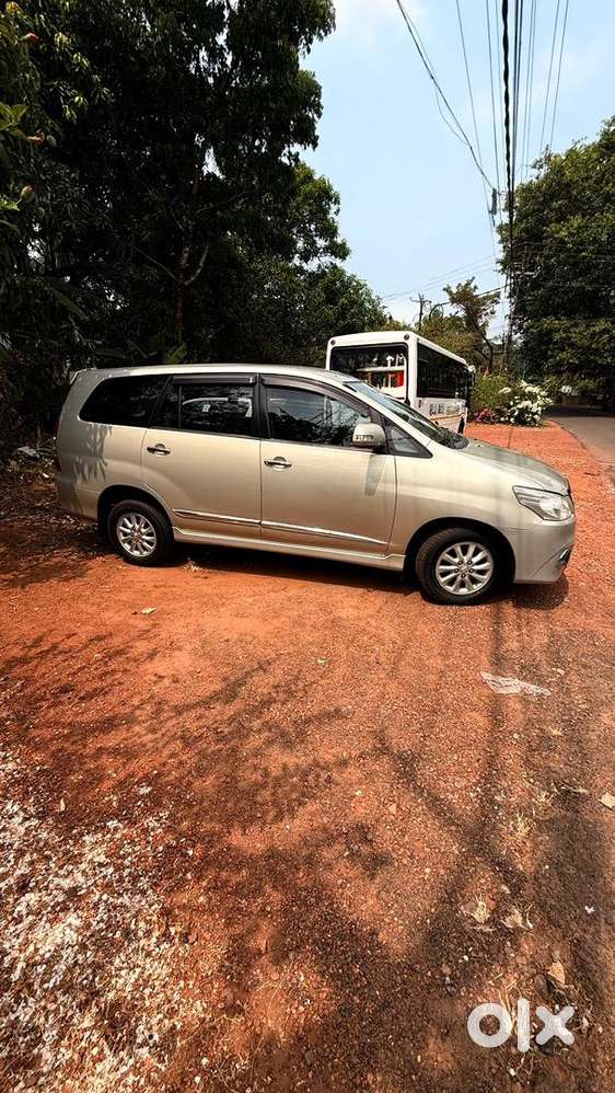 Toyota Innova 2013 Diesel 148000 Km Driven
