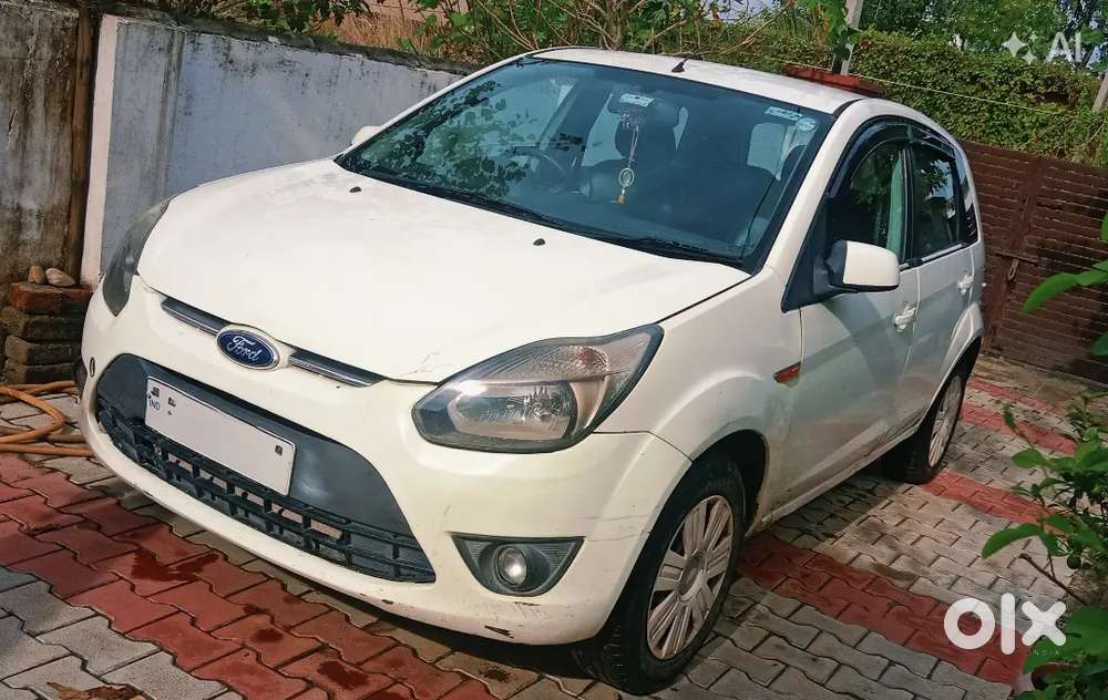 Ford Figo Petrol 2011 Manual