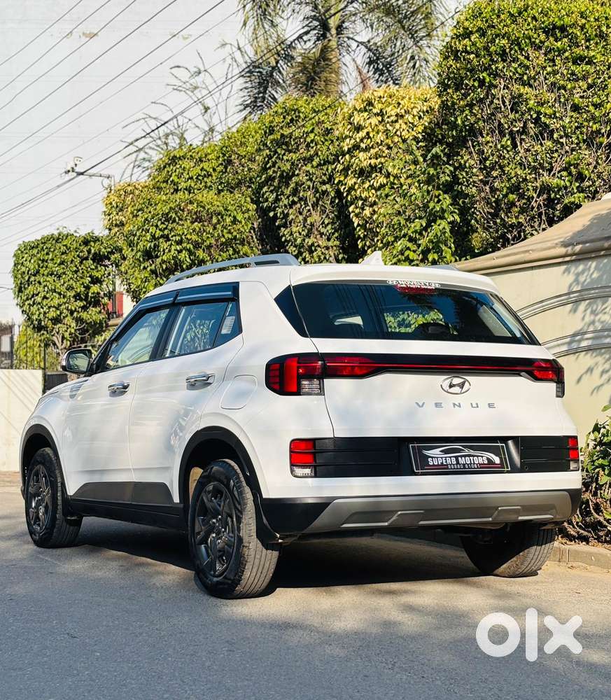 Hyundai Venue 1.5 S (o) Crdi, 2025, Diesel