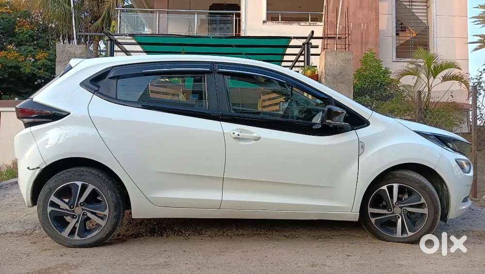 Tata Altroz 2023 Petrol Well Maintained