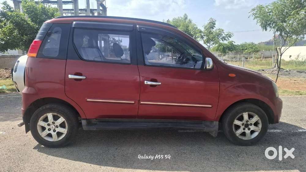 Mahindra Quanto C8, 2013, Diesel