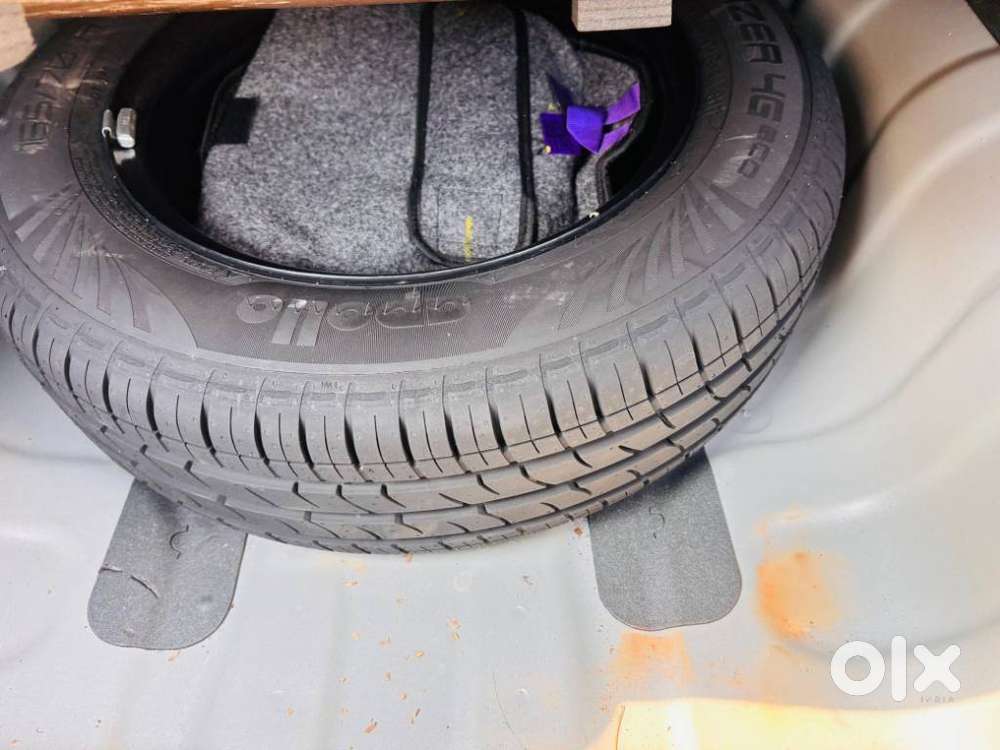 Hyundai Aura Sx 1.2 Cng, 2024, Cng & Hybrids