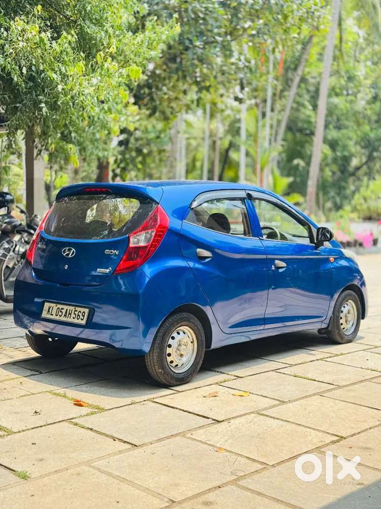 Hyundai Eon 2013. Good Condition Paper's All Clear